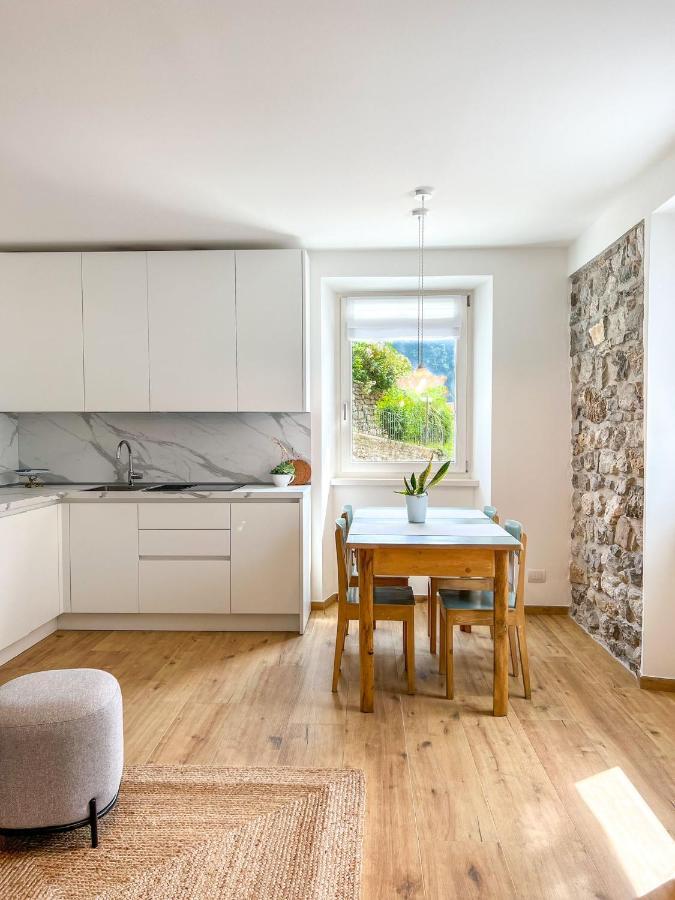 Sant'Antoni Apartments Tenno Eksteriør billede